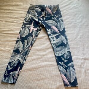 Floral workout leggings size S